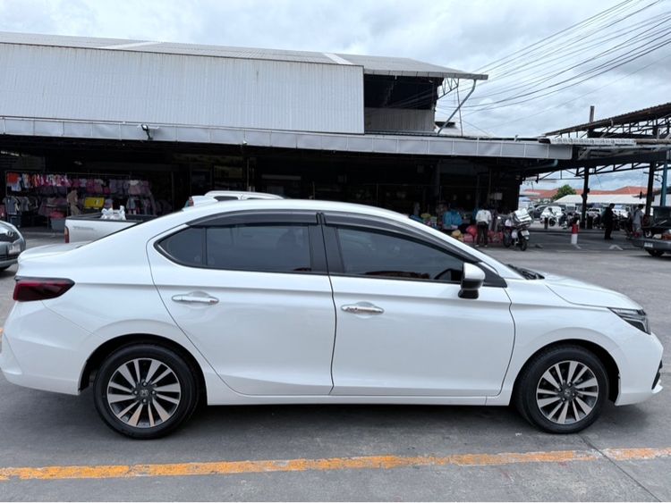 Honda City 2024 1.0 SV Sedan เบนซิน ไม่ติดแก๊ส เกียร์อัตโนมัติ ขาว รูปที่ 3