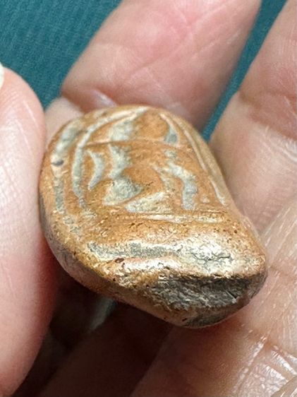 องค์ละ1550🙏พระกำแพงเปิดโลก ยืนตอเนื้อผ่านเขียวดำ🙏พระกำแพงลีลาเม็ดขนุน รูปที่ 18