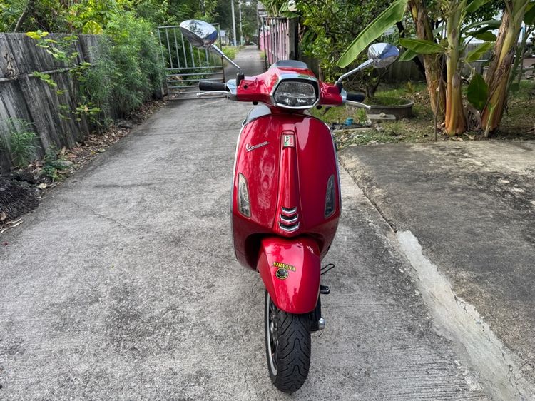 ขาย Vespa Sprint 150 i-GET RED SCARLATTO 2021 รถมือเดียว ไมล์ 16,xxx เท่านั้น เล่มครบ แถมป้ายจอง รูปที่ 3