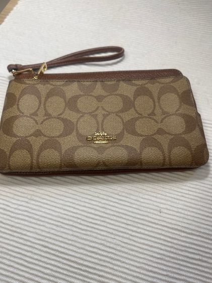 กระเป๋าคล้องมือ COACH รูปที่ 4