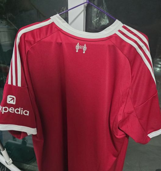 เสื้อบอล Liverpool เกรดแฟนบอล ไซส์ 2xl แท้มีซองและป้าย รูปที่ 2