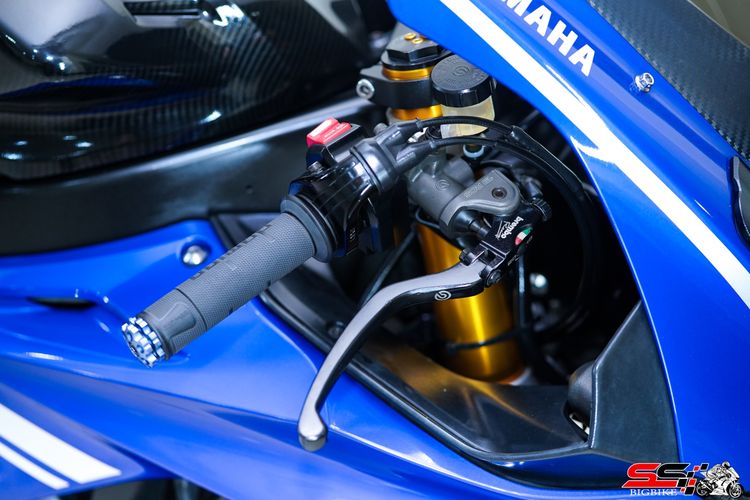 YAMAHA YZF R6 สีน้ำเงิน ปี2018 ท่อ N-one ไทเทเนียม ของแต่งหลายรายการ สภาพดี ยางใหม่ ราคาเล้าใจ รูปที่ 4