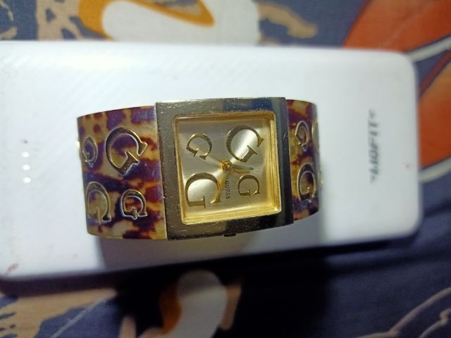 นาฬิกาแบรนด์