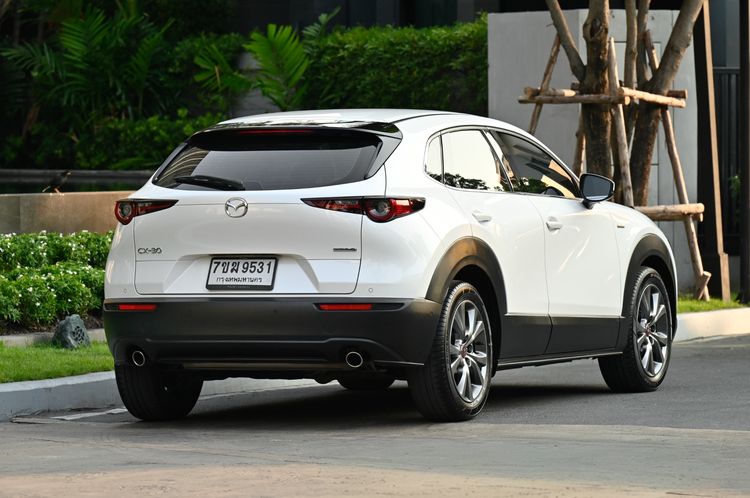 Mazda CX-30 2023 2.0 SP 100th Anniversary Edition Sedan เบนซิน ไม่ติดแก๊ส เกียร์อัตโนมัติ ขาว รูปที่ 4