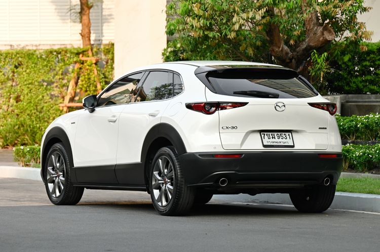Mazda CX-30 2023 2.0 SP 100th Anniversary Edition Sedan เบนซิน ไม่ติดแก๊ส เกียร์อัตโนมัติ ขาว รูปที่ 3
