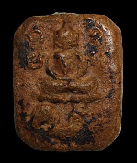 หลวงพ่อปานวัดบางนมโค พิมพ์ขี่ไก่หางพวง รูปที่ 3