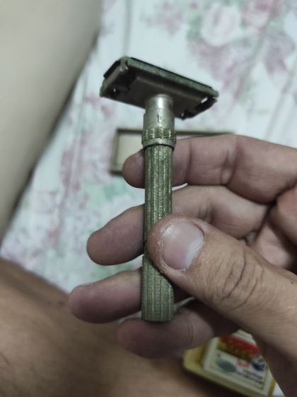 ที่โกนหนวดโบราณ Australia รูปที่ 11