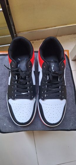 รองเท้าผ้าใบ รูปที่ 7