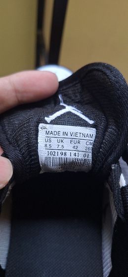 รองเท้าผ้าใบ รูปที่ 3