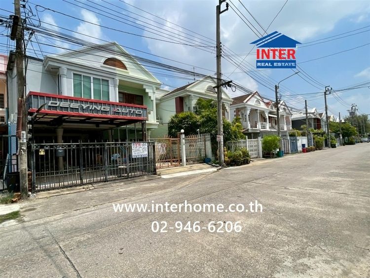 บ้านเเฝด 2 ชั้น 24.8 ตร.ว. หมู่บ้านฉัตรทิพย์ ใกล้โลตัสนวมินทร์ ซอยนวมินทร์84 ถนนนวมินทร์ ถนนรามอินทรา เขตบึงกุ่ม กรุงเทพมหานคร