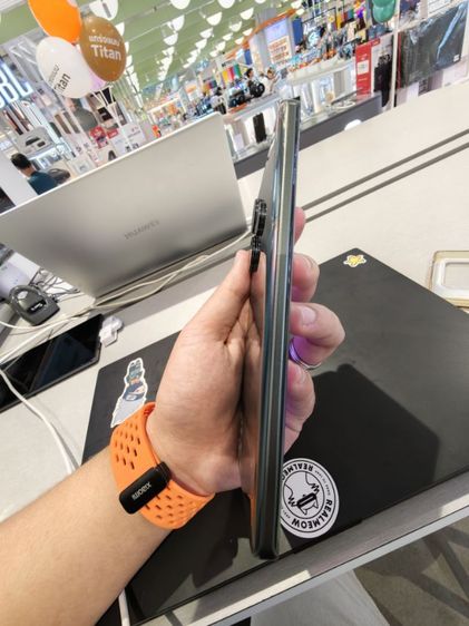 Realme GT6 รูปที่ 8