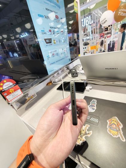 Realme GT6 รูปที่ 4