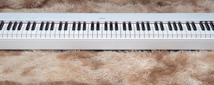 ขายเปียโนไฟฟ้า YAMAHA P-225