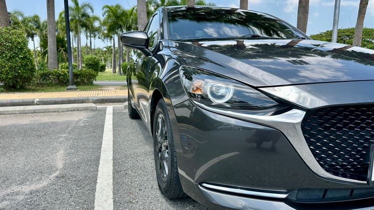 Mazda Mazda 2 2022 1.3 Skyactiv-G Sedan เบนซิน เกียร์อัตโนมัติ เทา รูปที่ 2