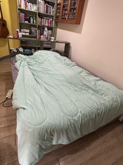 ควีน เตียง