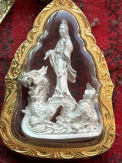 เจ้าแม่กวนอิมเหยียบมังกร เนื้อเงิน ปี 2540 รูปที่ 11