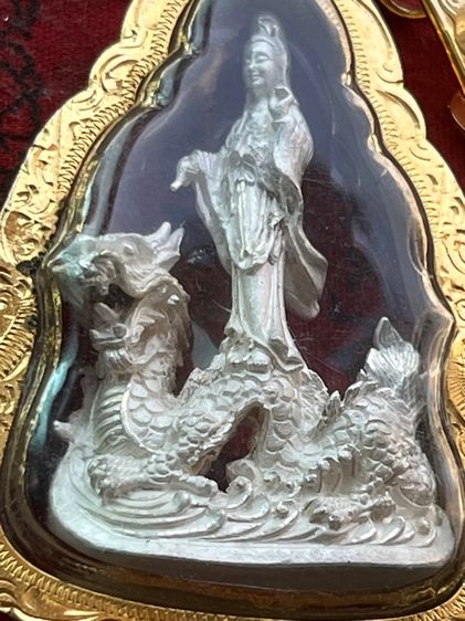 เจ้าแม่กวนอิมเหยียบมังกร เนื้อเงิน ปี 2540 รูปที่ 3