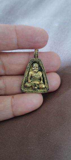 พระเครื่อง รูปที่ 2