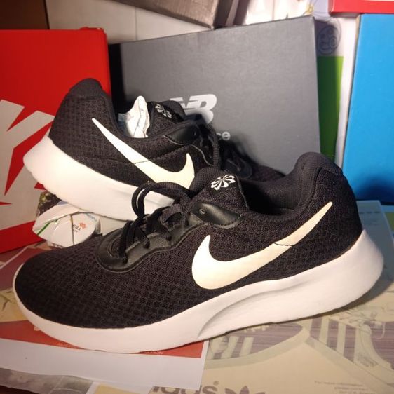 รองเท้าแบรนด์มือสอง เริ่มต้น 250฿  Nike และอื่นๆ มีโค๊ดส่งฟรี ส่วนลด และเก็บปลาทางได้ รูปที่ 8