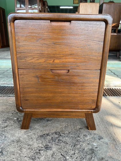  ตู้หัวเตียงไม้สักมินิมอล 