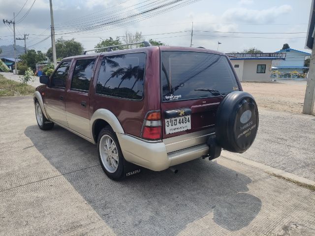 Isuzu Adventure 1999 รุ่นย่อยอื่นๆ Utility-car ดีเซล ไม่ติดแก๊ส เกียร์ธรรมดา แดง รูปที่ 3