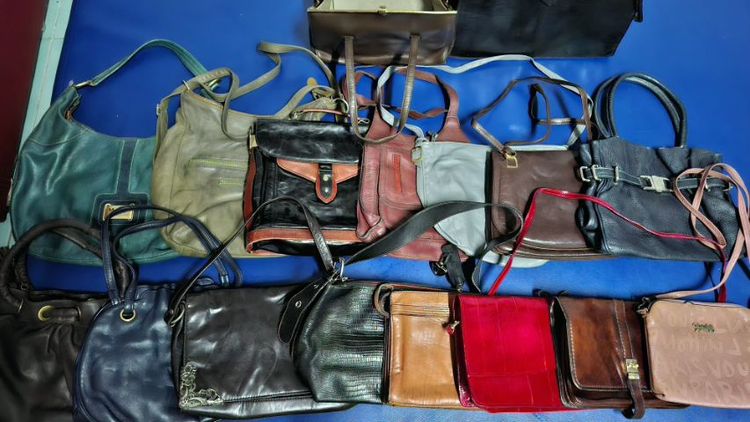 หญิง หลากสี อื่นๆ กระเป๋าหนังแท้วินเทจนำเข้า