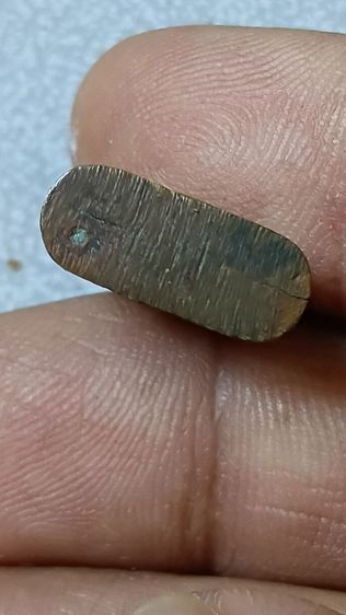 เหรียญหลวงพ่อโสธรสองหน้า พิมพ์นิยมเข่าจุด ปี 30 รูปที่ 5