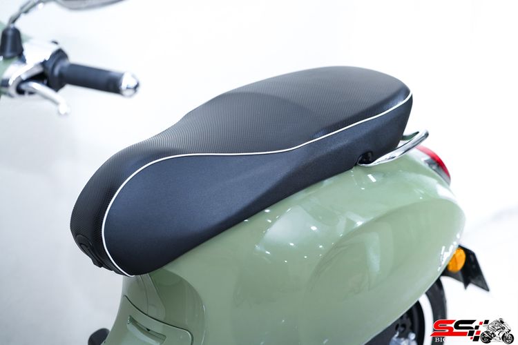 VESPA SPRINT 125 IGET ABS จอ LCD ตัวล่าสุด สี Green Tenace ปี2025 วิ่ง น้อย 3,400km ไมล์แท้ รถสวยมาก  รูปที่ 7