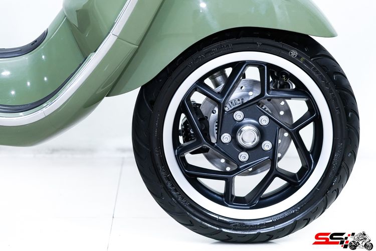 VESPA SPRINT 125 IGET ABS จอ LCD ตัวล่าสุด สี Green Tenace ปี2025 วิ่ง น้อย 3,400km ไมล์แท้ รถสวยมาก  รูปที่ 4