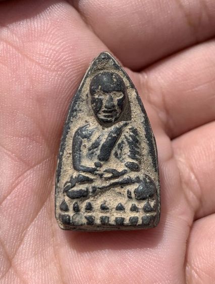 หลวงปู่ทวดเก่า