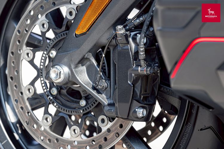 Honda Goldwing Tour Dct ปี2024 ตัวใหม่ มือเดียว วิ่งน้อย7,000กม. รูปที่ 12