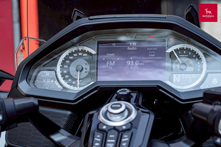Honda Goldwing Tour Dct ปี2024 ตัวใหม่ มือเดียว วิ่งน้อย7,000กม. รูปที่ 14