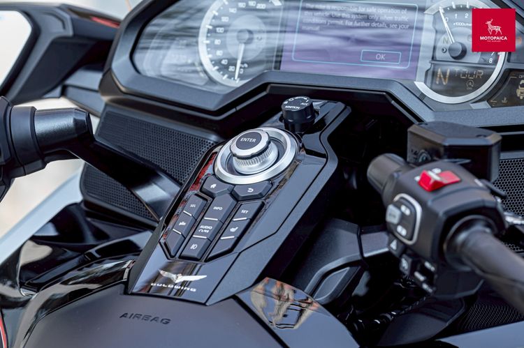 Honda Goldwing Tour Dct ปี2024 ตัวใหม่ มือเดียว วิ่งน้อย7,000กม. รูปที่ 13
