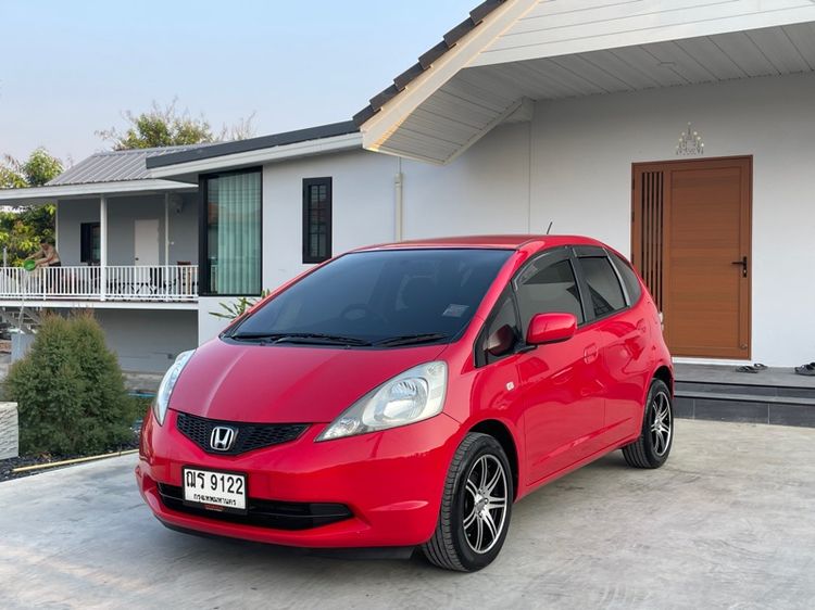 รถ Honda Jazz 1.5 S i-VTEC สี แดง