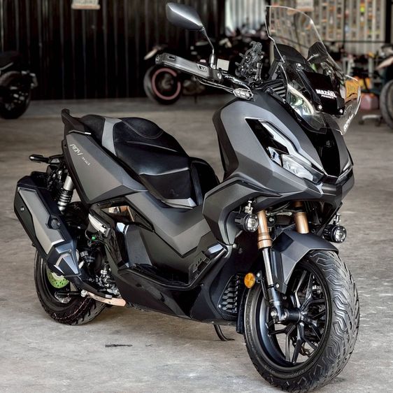 Honda 2024 ADV350
