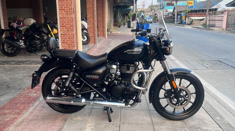 Classic 2022 Royal Enfield 350 จดปี 22 ไมล์ 3912 km.