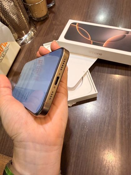 iPhone 16 Pro Max 512GB สี Desert Titanium (Sand) รูปที่ 6