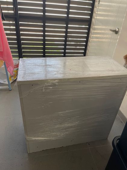 (มือสอง) ตู้เอกสารเตี้ย 2 บานเปิด (มี2ชั้น) รูปที่ 2