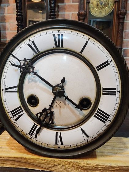 เครื่องนาฬิกาลอนดอน ช่วงสั้น ยี่ห้อ ศรไขว้ รูปที่ 3