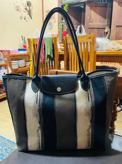 รวมงานแบรนด์แท้ รูปที่ 4