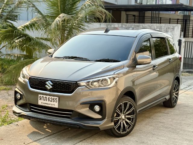 รถ Suzuki Ertiga 1.5 GX สี น้ำตาล