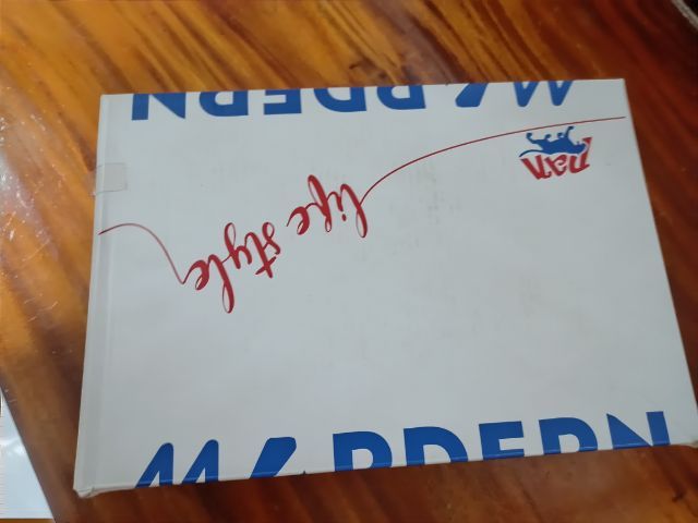 รองเท้าแพน รูปที่ 7