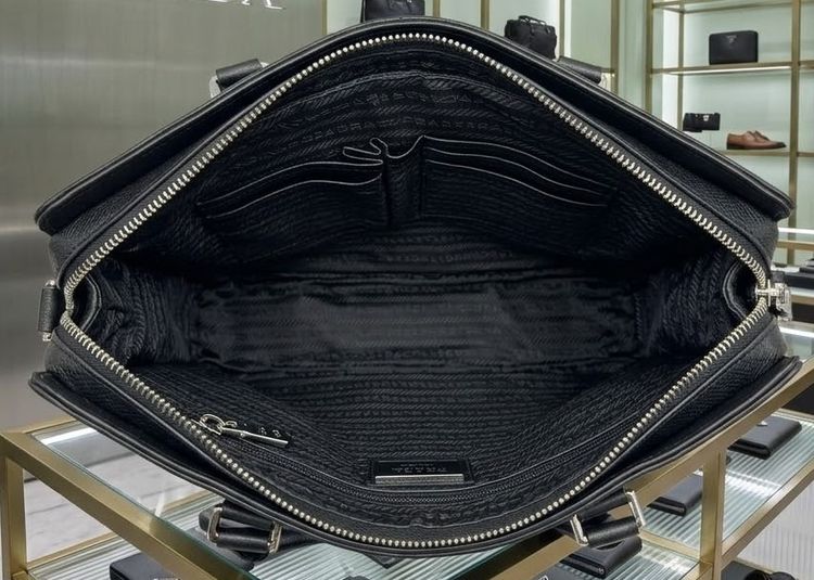 Prada Vitello Phenix Shopping Tote 2-Way Satchel รูปที่ 8