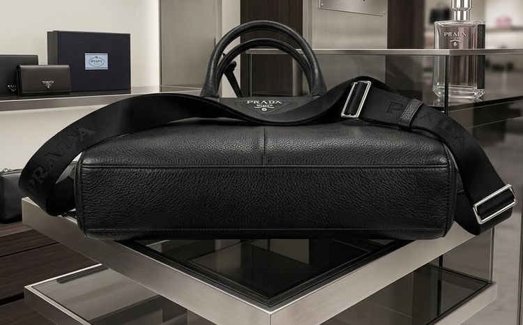 Prada Vitello Phenix Shopping Tote 2-Way Satchel รูปที่ 5