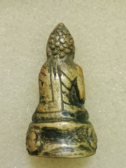 พระหล่อโบราณ รูปที่ 2