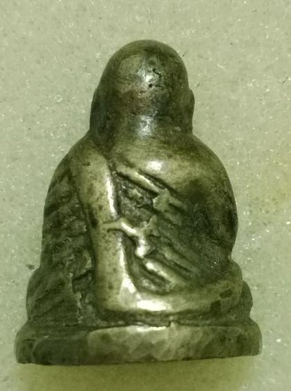 รวมพระหล่อโบราณ รูปที่ 12