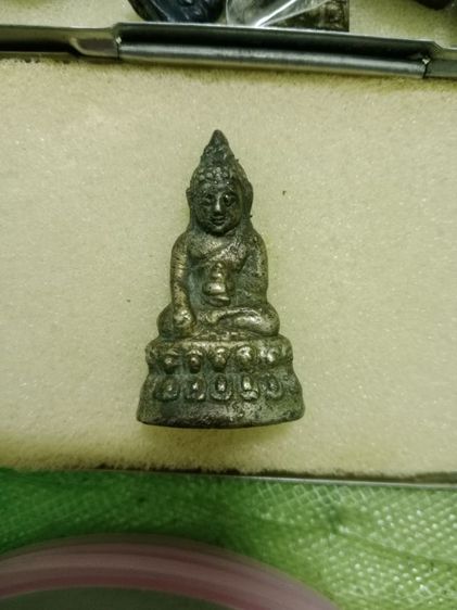 รวมพระหล่อโบราณ รูปที่ 13