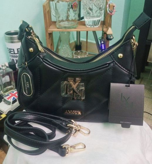 กระเป๋า