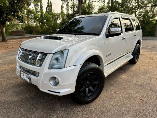 Isuzu MU-7 2011 3.0 Primo Super Platinum Utility-car ดีเซล ไม่ติดแก๊ส เกียร์ธรรมดา ขาว รูปที่ 3