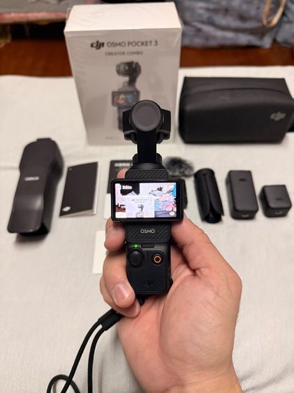 DJI Osmo Pocket 3 Creator Combo